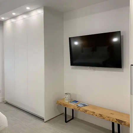 Lovely Suites Tarifa, Estudio A Estrenar En El Centro Y Muy Cerca De La Playa Buitenkant foto